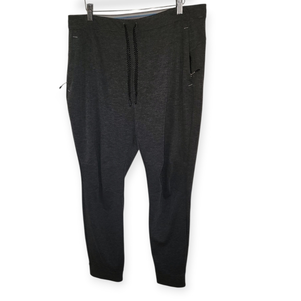 Mack Weldon Atlas Jogger Grey Performance Gym Outdoor Workout Pants Mens - Picture 2 of 11